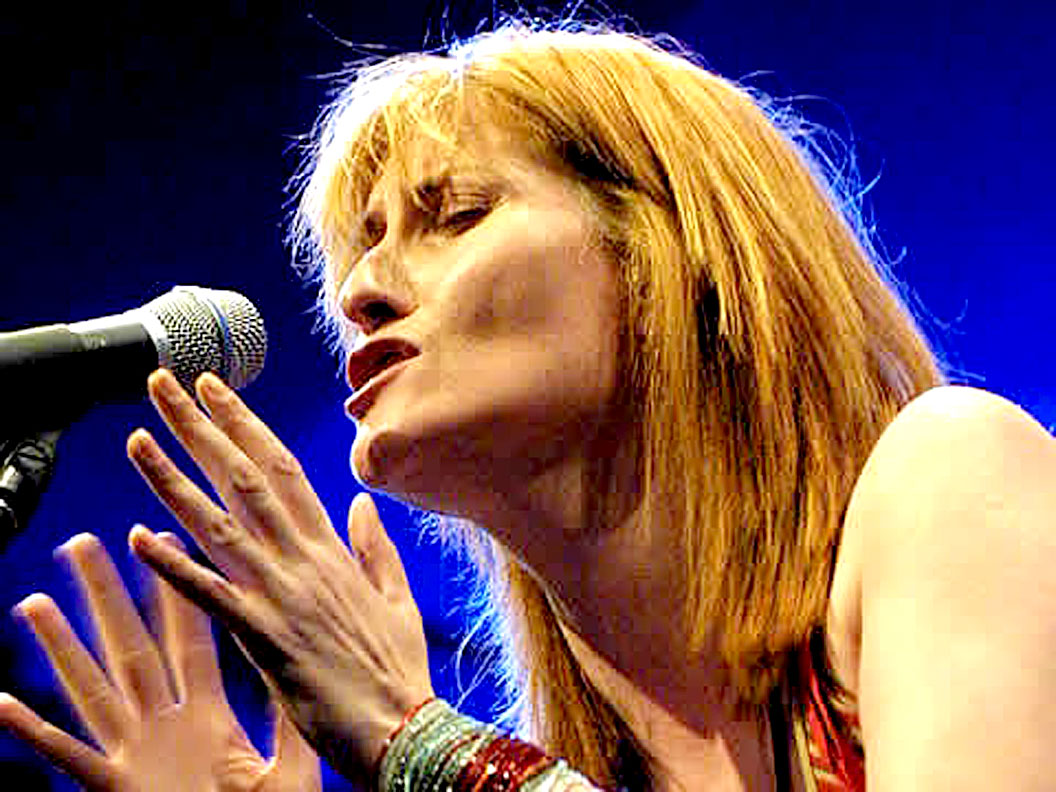 Eddi Reader - From the Waterboys to an MBE.