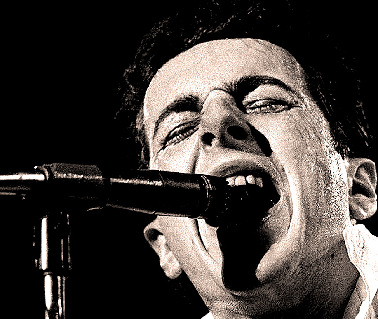 The Clash - live - 1982