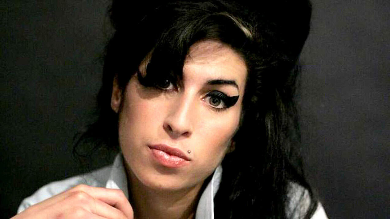 Amy Winehouse - 1983-2011