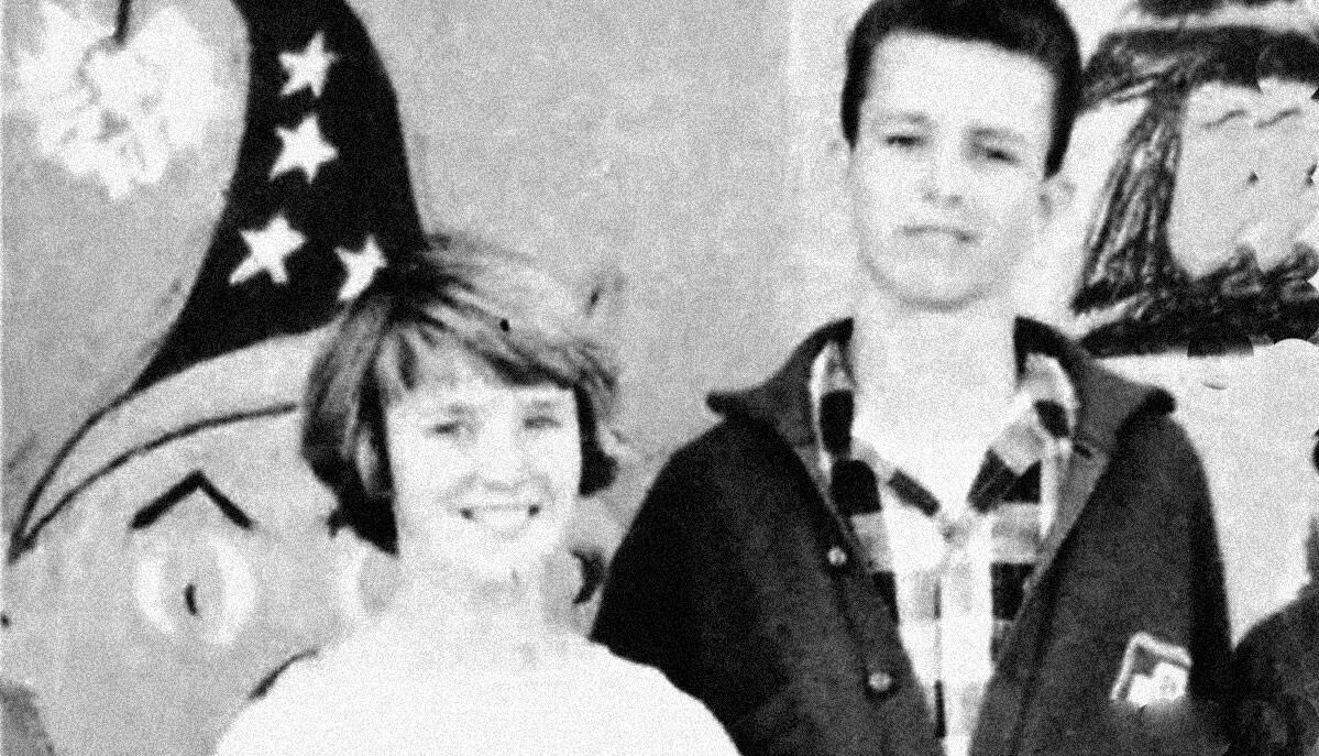 History of the United States, American flag, school children, vintage black and white photo, nostalgic American era, education and patriotism, historical news archive, American history research, past daily news collection.