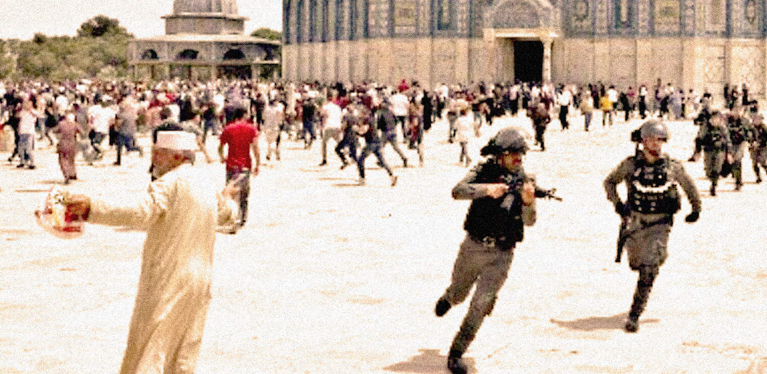 Looting during civil unrest or conflict in a historic city scene, with crowds and armed individuals, capturing a moment of chaos and social upheaval.