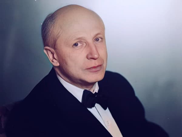 A Sound Archive of News, History, and Music featuring historical audio recordings and broadcasts for educational and entertainment purposes.