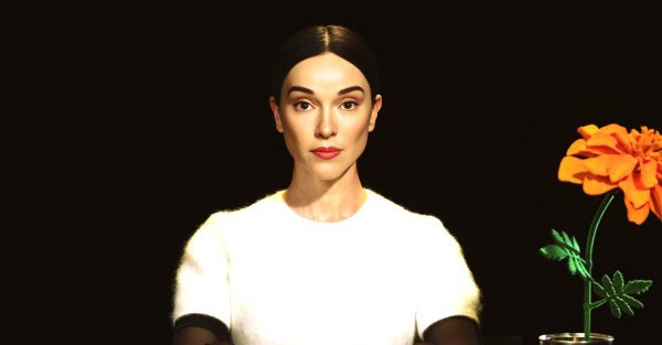 Vintage microphone and retro radio equipment representing a sound archive of news, history, and music at Past Daily.