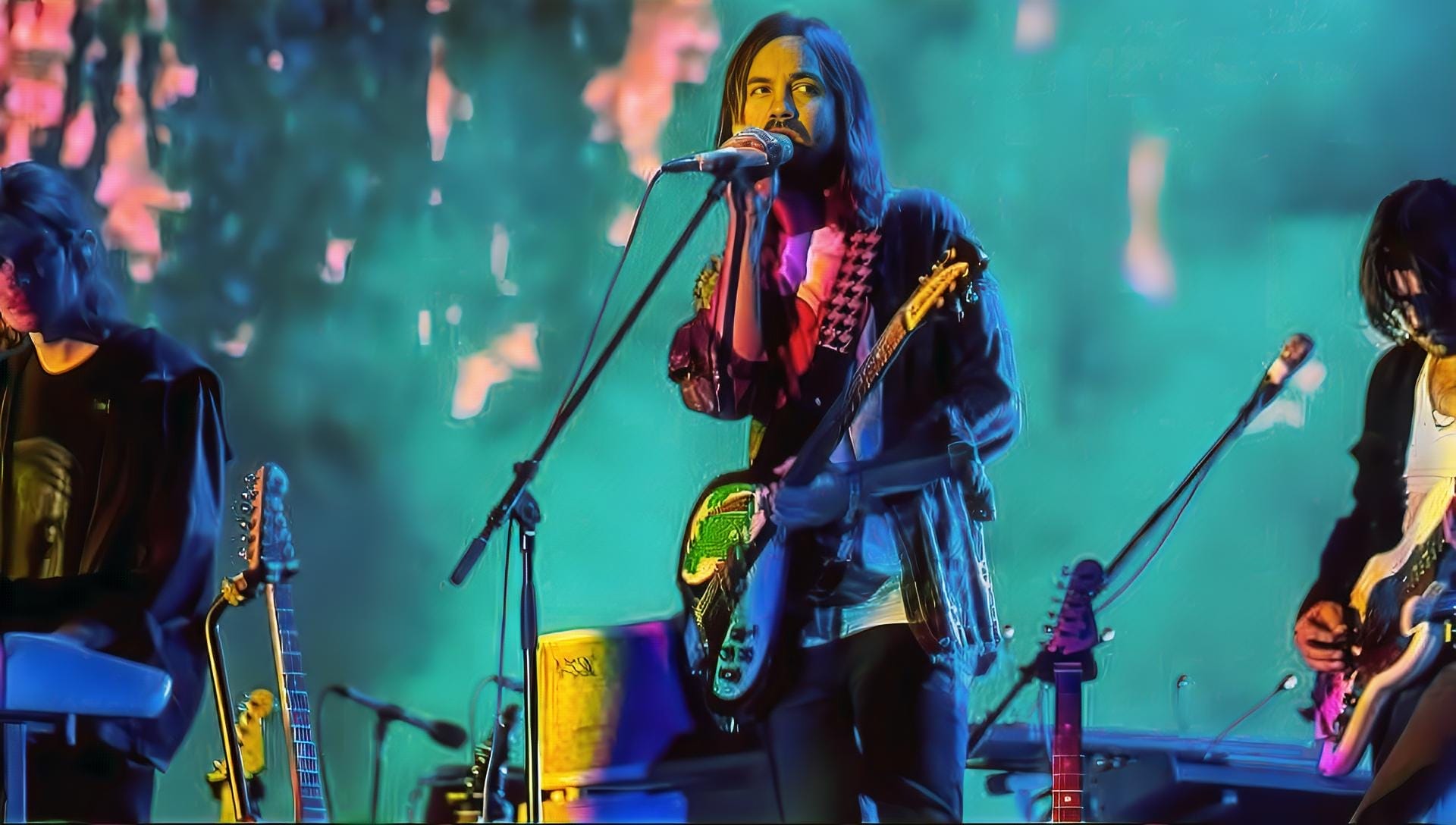 Tame Impala - flying the Freak Flag high