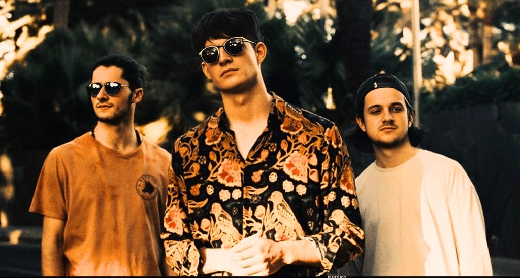 Cassia - Practitioners of upbeat Indie.